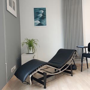 silla terapia.. Psiquiatra Sergio Álvarez