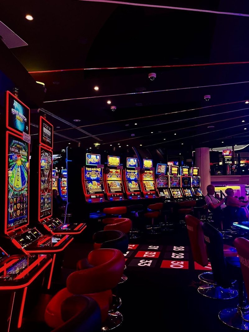 Lizaro casino - From a Friday Night Gambler to a Strategic Player